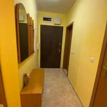 Apartment Deluxe Stoyanovi Burgas